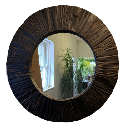 Circular Mirror - Crafted from Quality Pallet Wood, Distressed for Unique Beauty